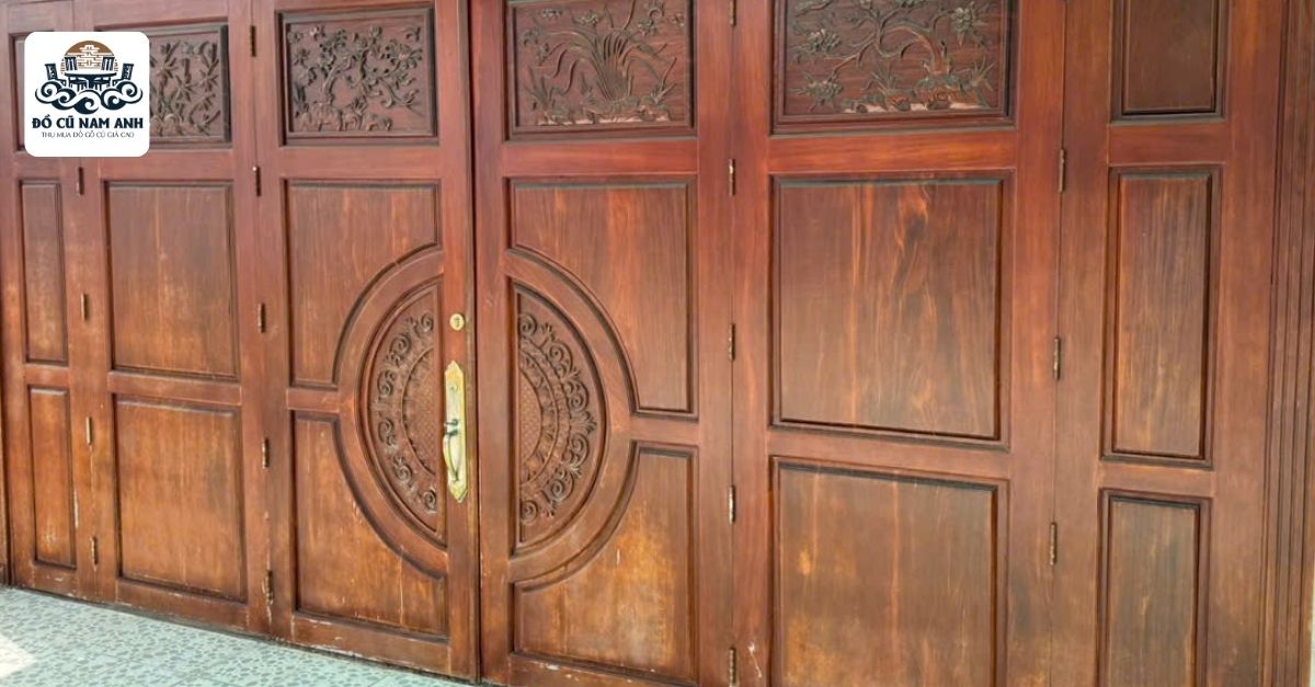 Cửa gỗ cũ Ninh Bình3