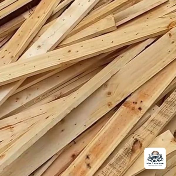 Sàn gỗ cũ thanh lý Hà Nội1