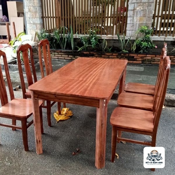 Bàn gỗ cũ giá rẻ 1