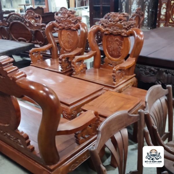 Đồ gỗ cũ tân trang1