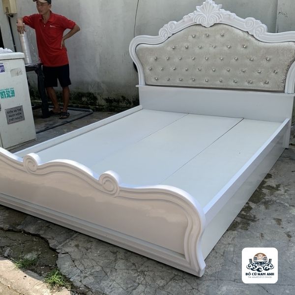 Thanh lý giường ngủ cũ 1