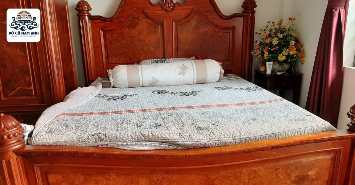 Mua giường gỗ cũ tại Hà Đông3