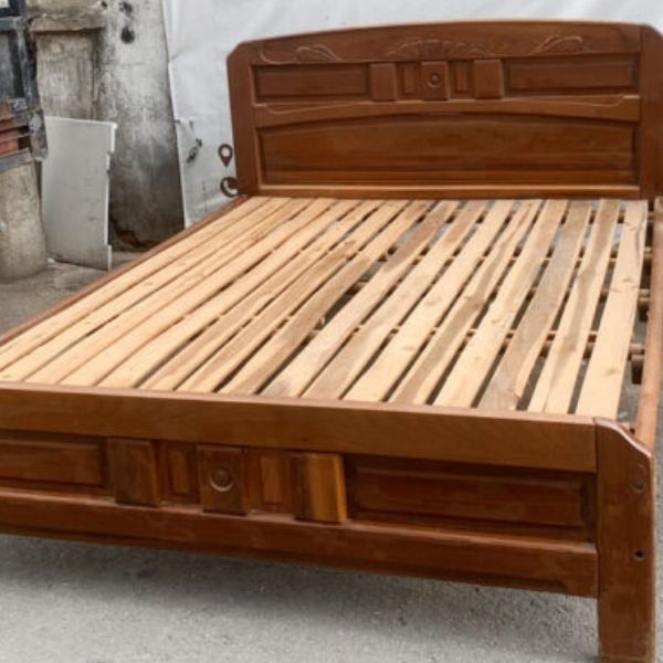 Mua giường gỗ cũ tại Hoài Đức1