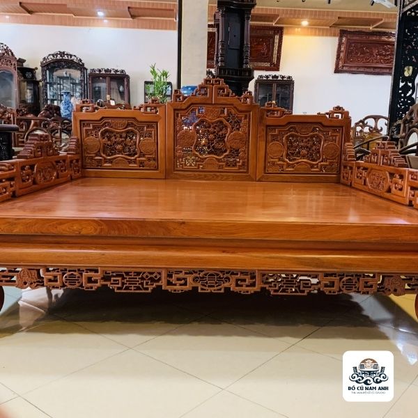 Thu mua giường gỗ cũ tại Long Biên 