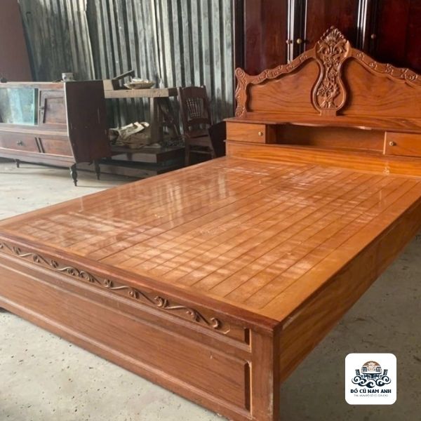Thu mua giường gỗ cũ tại Thanh Trì2