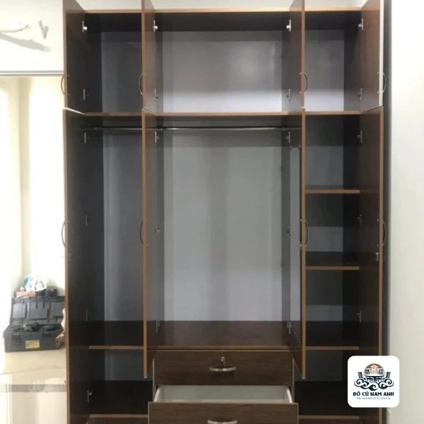 Thu mua tủ quần áo cũ tại Sơn Tây 1