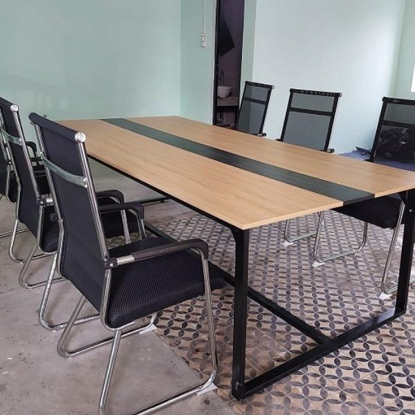 Thanh lý bàn ghế văn phòng cũ2