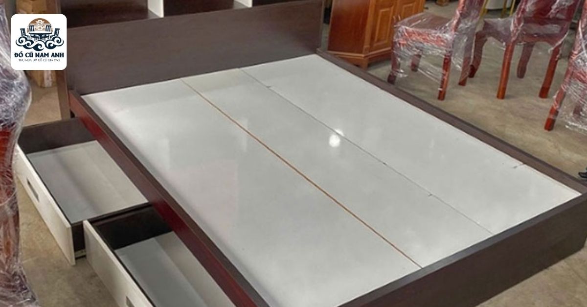 Thanh lý giường ngủ cũ3