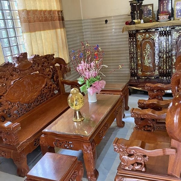 Thu mua bàn ghế gỗ cổ cũ 1