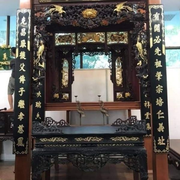 Thu mua đồ gỗ mỹ nghệ cũ