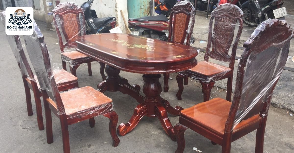 bàn ăn gỗ cũ3