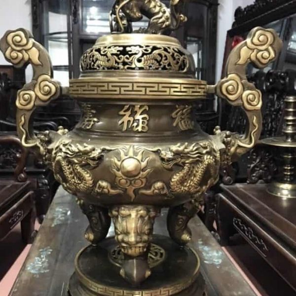 Thu Mua Lư Hương, Chuông Đồng Cổ 1