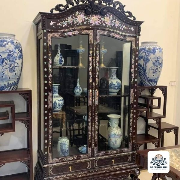 Thu mua tủ gỗ cổ1