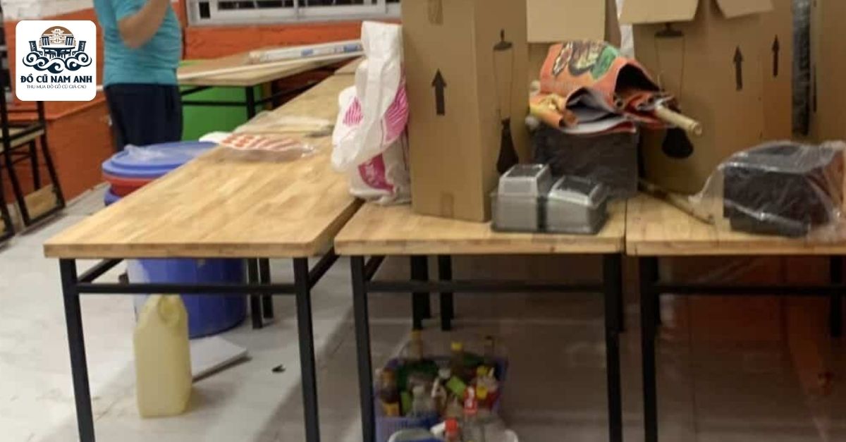 Thu mua bàn ghế cũ tại Đống Đa3