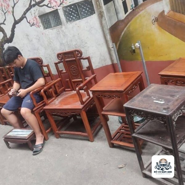 Thu Mua Bàn Ghế Cũ5