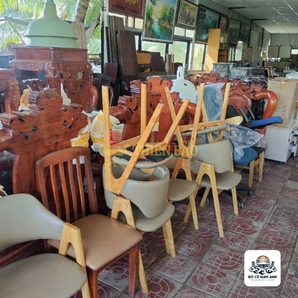 Thu Mua Bàn Ghế Cũ Tại Tây Hồ1