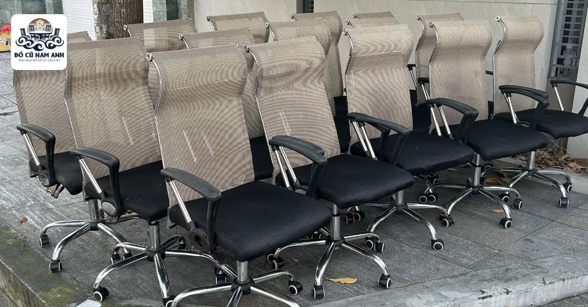 Thu Mua Bàn Ghế Cũ Tại Tây Hồ3