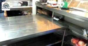 Bàn chặt inox cũ